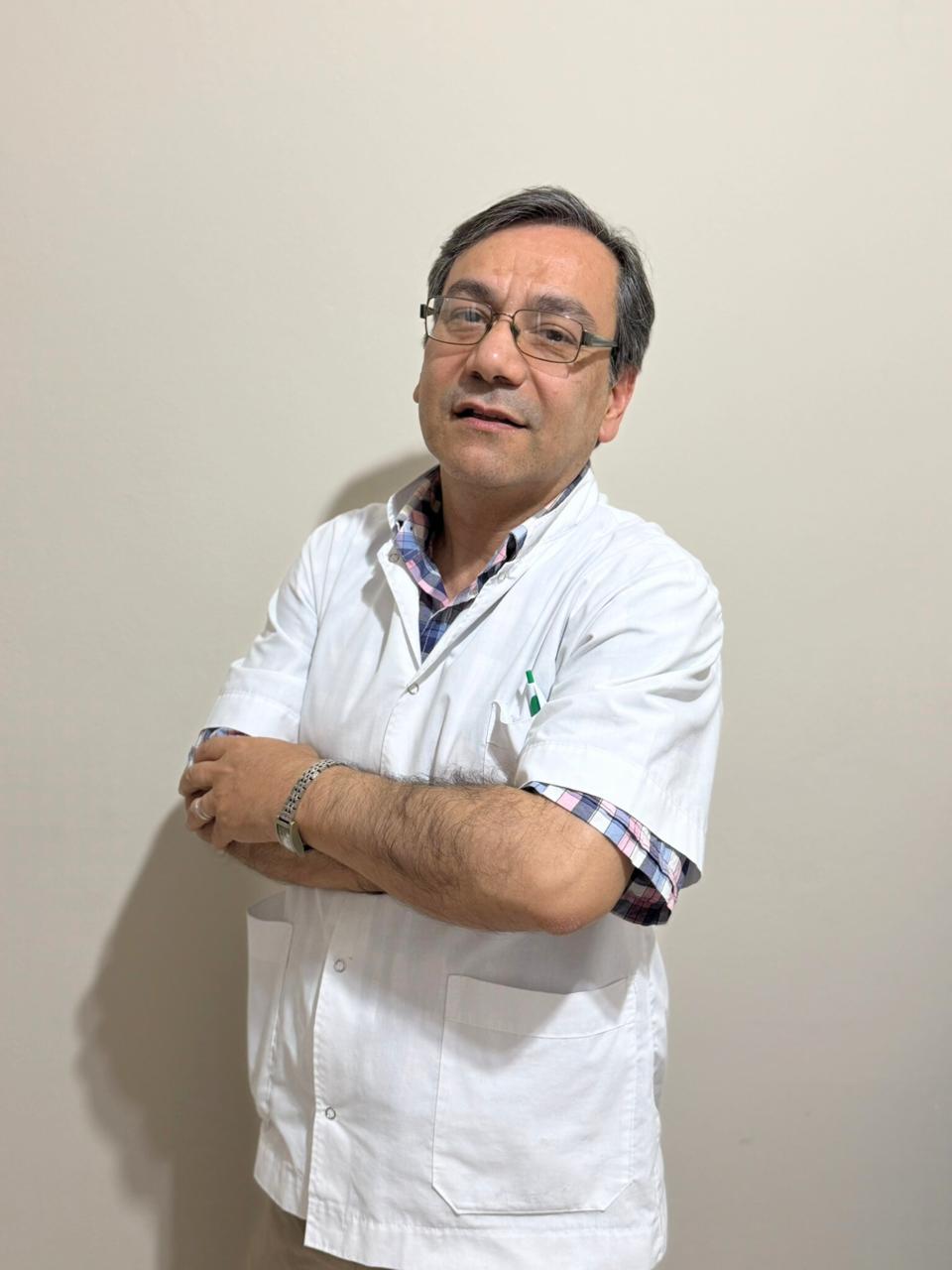 Dr. Miguel Contreras